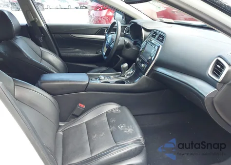 2017 Nissan Maxima 3.5 Sl z USA, uszkodzony, nr VIN 1N4AA6APXHC451775